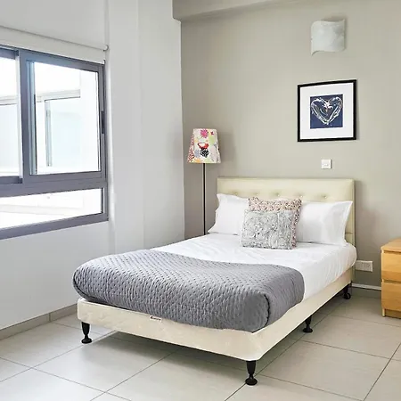 Appartement Phaedrus Living Ledras Residences 104
